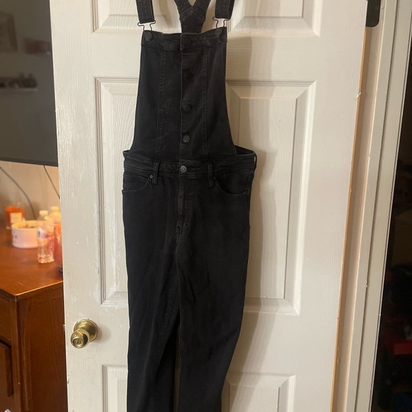 Celebrity pink women’s skinny black overalls - Picture 2 of 6